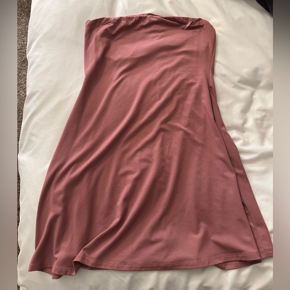 SKIMS Strapless Mauve Dress - Picture 3 of 3